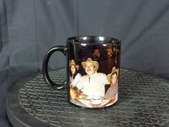Taza Negra